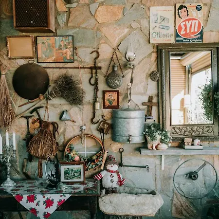 Дом отдыха Retreat *