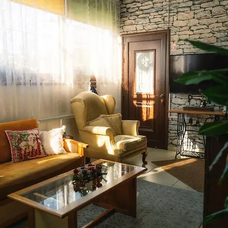 Vista - Mountain Getaway Holiday home *
